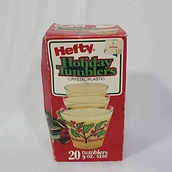 VTG Hefty Holiday Tumblers Crystal Plastic Seasons Greetings Cups 18 Christmas - Picture 1 of 11